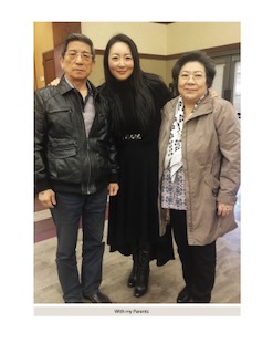 Helena Cho and her parents